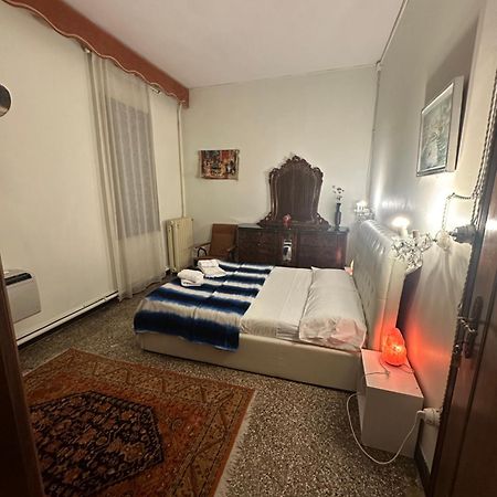 Rosa Apartment Venetië Buitenkant foto