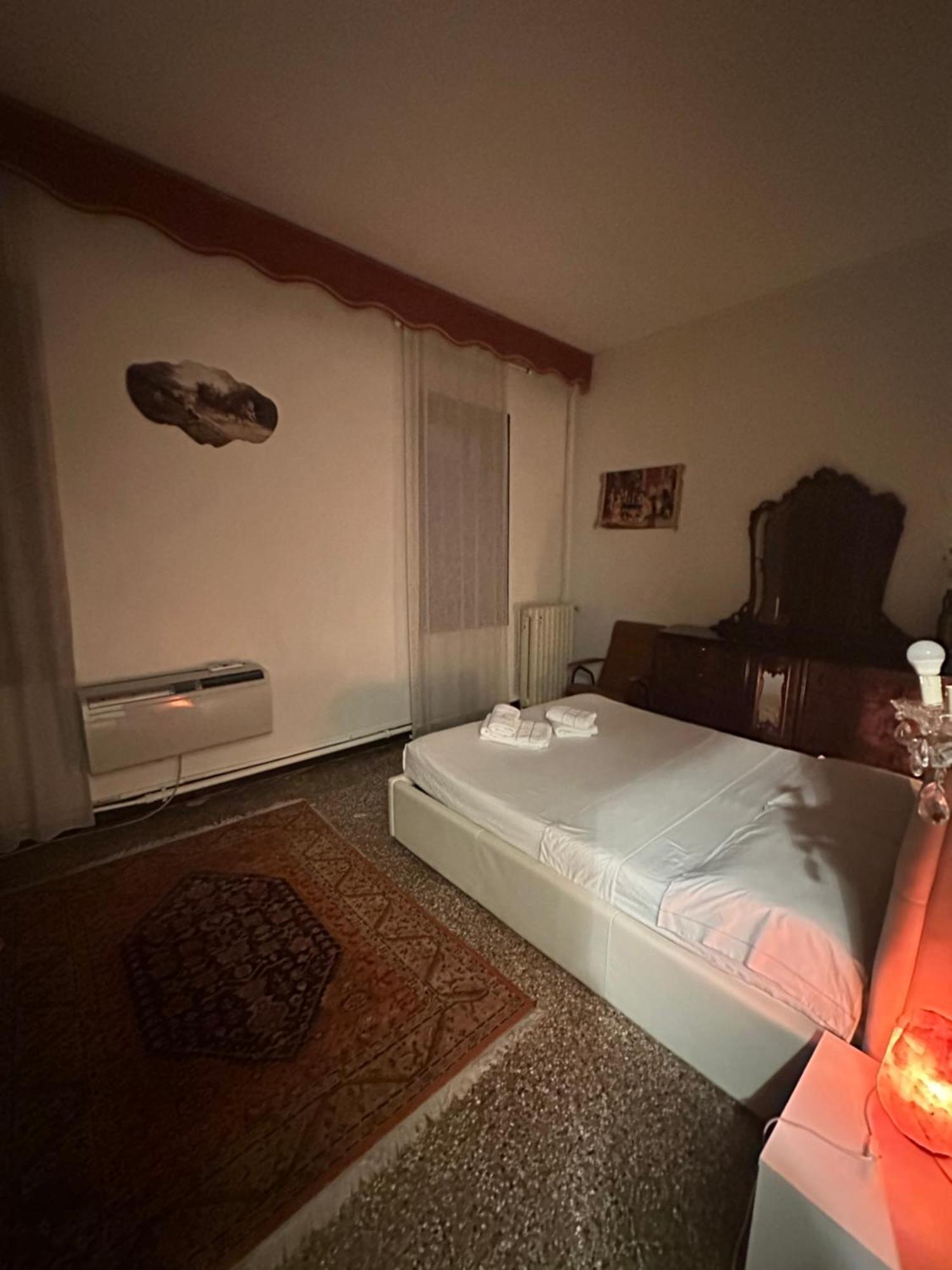 Rosa Apartment Venetië Buitenkant foto