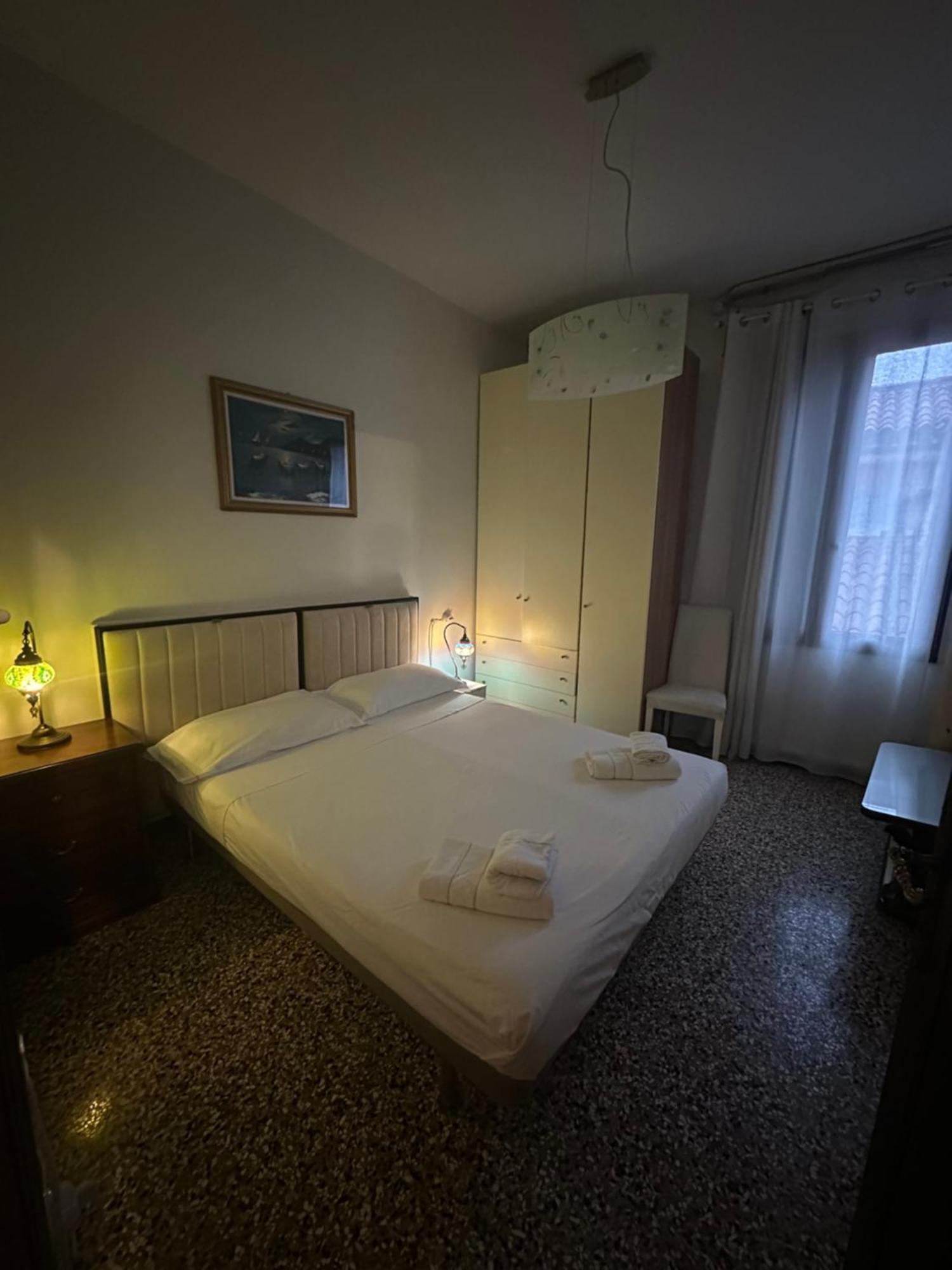 Rosa Apartment Venetië Buitenkant foto