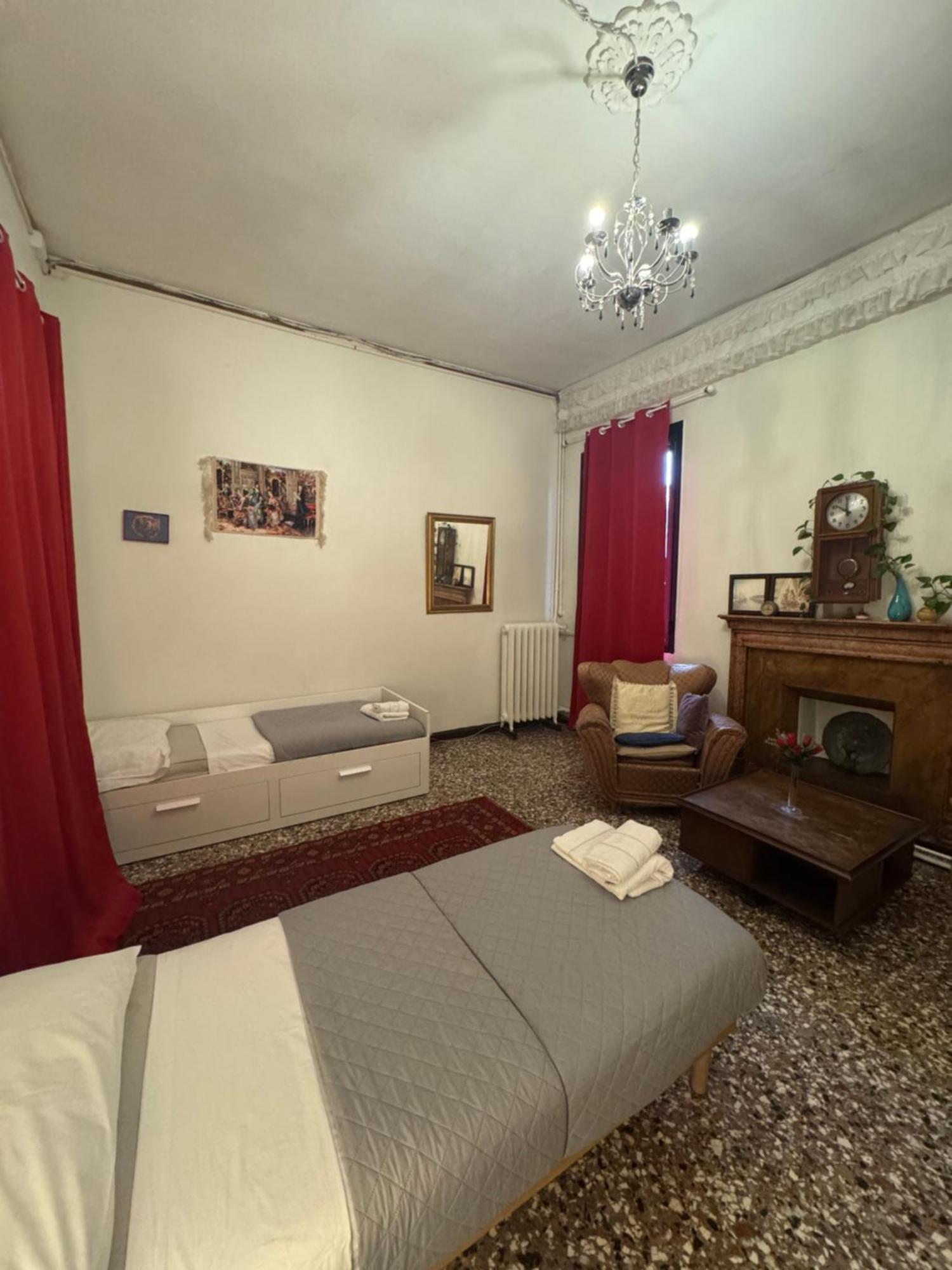 Rosa Apartment Venetië Buitenkant foto